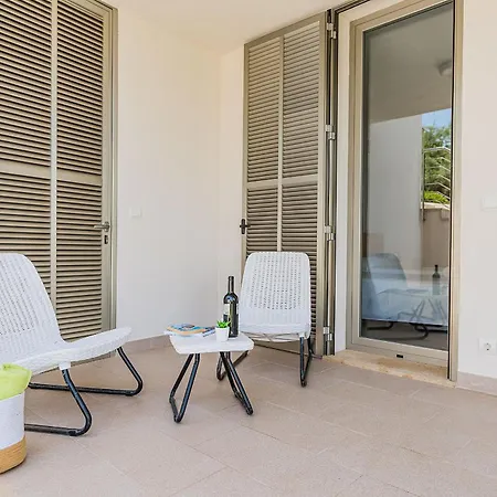Molins 1 Holiday home *